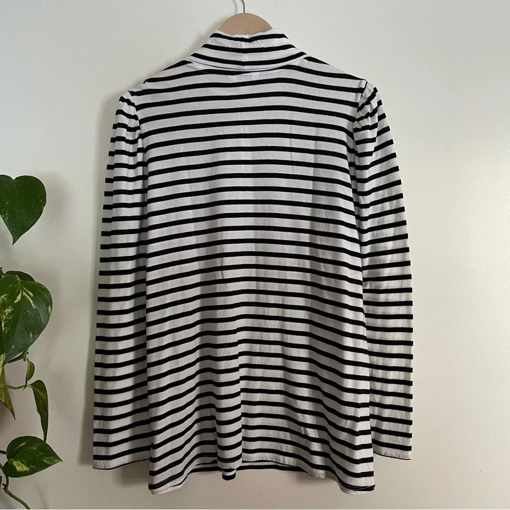 Crown & Ivy Black & White Striped Puff Shoulder Long Sleeve Turtleneck Size 2X